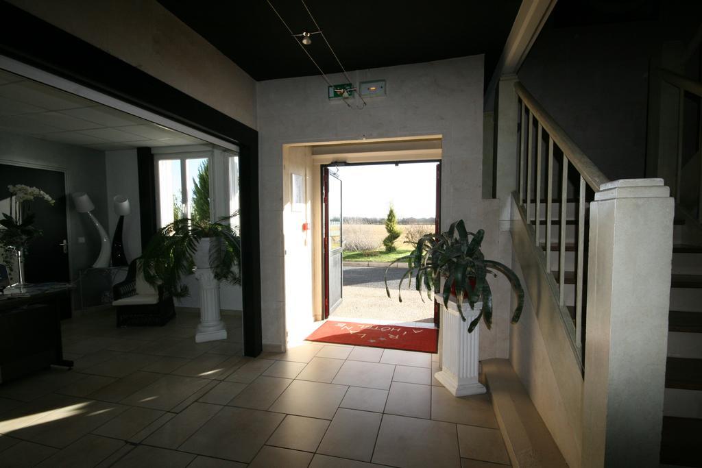 Hotel Air-Lane Saint-Leger-sous-Brienne ภายนอก รูปภาพ